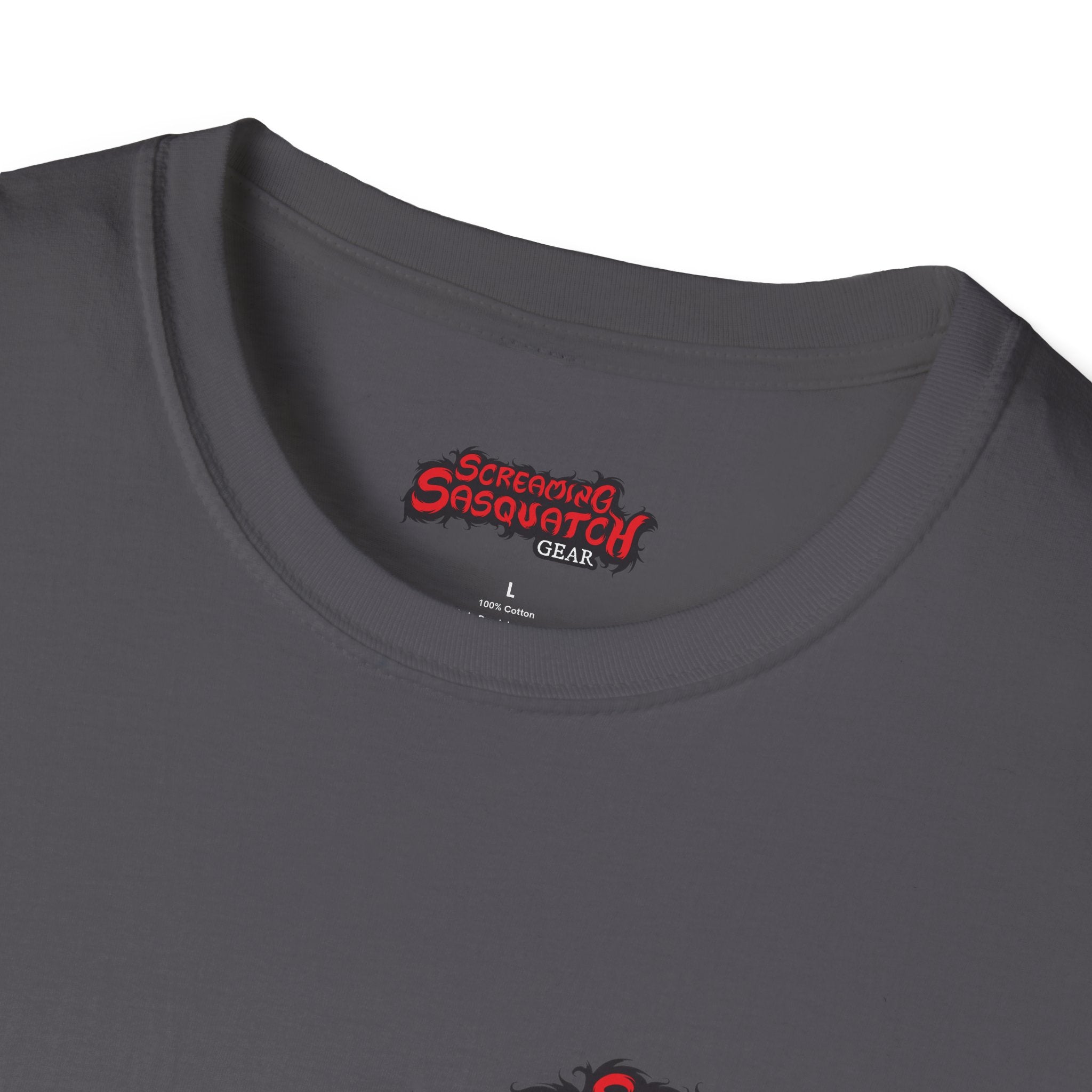 Screaming Sasquatch T-Shirt Mountain Noise Gray Tag